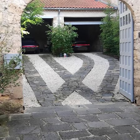 La Tour Noble Bed & Breakfast Saint-Saturnin  Exterior photo